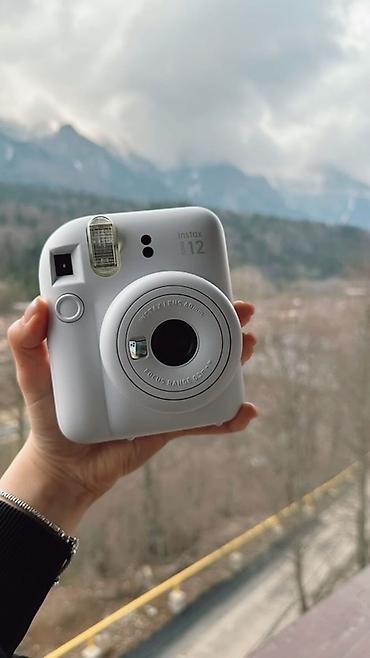 mini proyektorlar: Fujifilm Instax Mini 12 instant fotoaparat – ağ rəng. Xüsusiyyətlər — 1