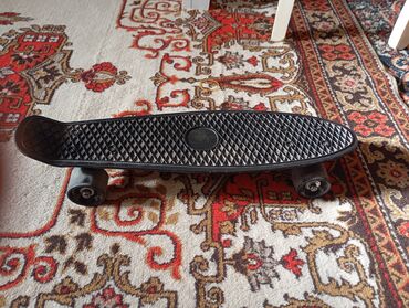 настольные игры баку: Skeytbord cox az istifade edilmis əladır şəhərdə parkda surmek ucun