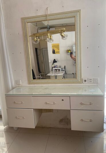 Mətbəx mebeli: Salon mebeli 150azn. Unvan yeni yasamal m 0586 Nigaz