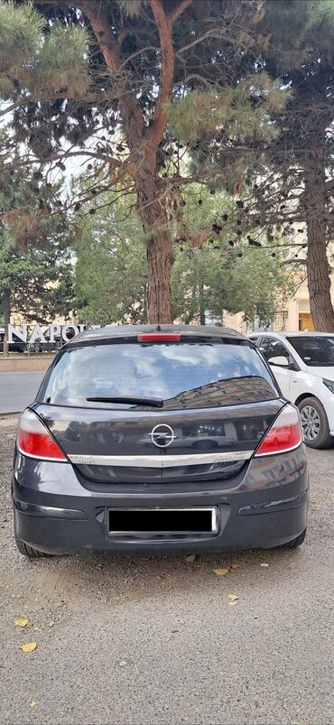 Opel: Opel Astra: 1.8 l | 2005 il Hetçbek — 3