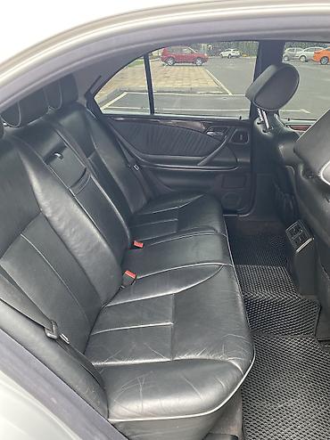 обмен 124: Mercedes-Benz E-Class: 2000 г., 3.2 л, Автомат, Бензин, Седан — 5