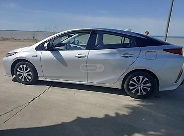 приус прайм: Toyota Prius: 2020 г., 1.8 л, Вариатор, Гибрид, Хэтчбэк — 9