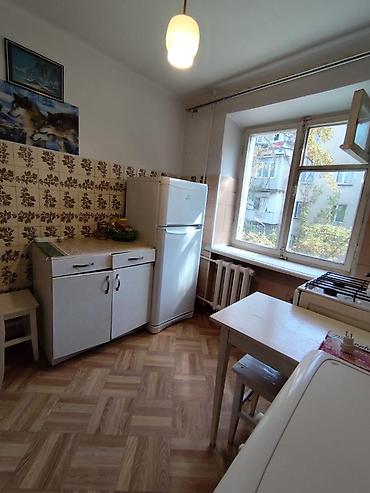 Продажа квартир: 1 комната, 32 м², 8 мкр Индивидуалка, 3 этаж — 1