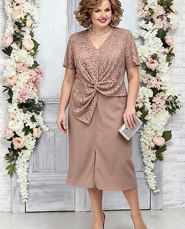 veliko srce: Bozanstven model za punije dame
Vel: L XL XXL XXXL
Cena: 3100dinara — 2