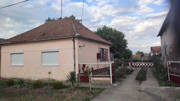 Kuće na prodaju: 80 kv. m, 3 sobe — 9