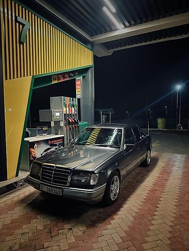 x class: Mercedes-Benz W124: 1990 г., 2 л, Автомат, Бензин, Седан — 1
