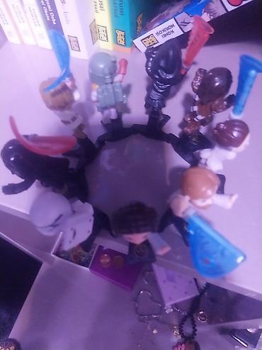 roni 3: Star wors kinder darth wader=3 azn chewbacka=3 azn qalanların hamısı 2 — 1