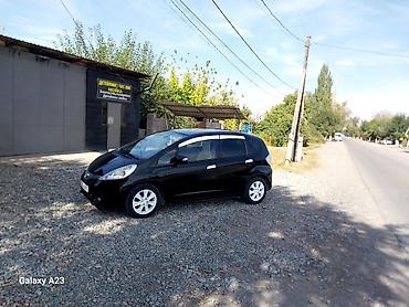 Honda: Honda Jazz: 2011 г., 1.4 л, Вариатор, Хэтчбэк — 16
