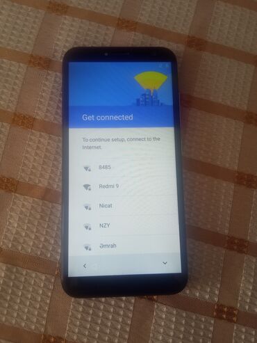 telefonlar mingəçevir: Oukitel telefon donur.belə yanir sonra donur təmirə ehtiyaci var.zədə