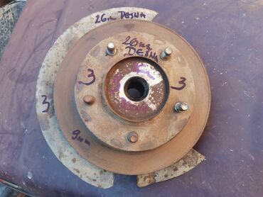 Auto delovi: Glavcina desnoga prednjeg tocka Lada 21214 Niva 26mm br.3. Polovna — 1