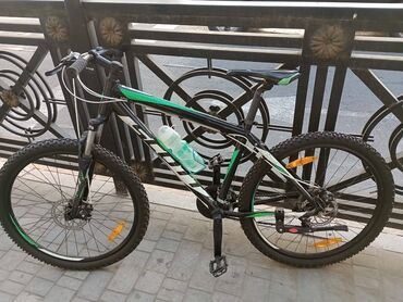 stels sport velosiped: Горный велосипед Scott, 26"