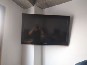 Установка телевизоров: Кронштейн для телевизора поворотно-наклонный от32до65дюймов продажа и — 9