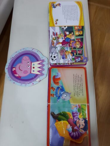 igracka prase dexy co: Puzzle 2 knjige bajke sa zanimljivim slagalicama za decu na svakoj
