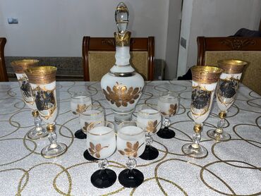 настольный набор для руководителя бишкек: Qırığı yoxdur. İstifadə olunmayıb. Dekor kimi şkafda qalıb