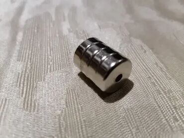 Lov i ribolov: Cena magneta je po komadu i u milimetrima. Magneti kod mene su samo — 1