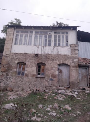 Həyət evləri və villaların satışı: 2 otaqlı, 11 kv. m, Orta təmir — 14