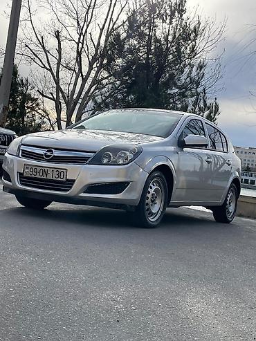 Opel: Opel Astra: 1.6 l | 2007 il 340000 km Sedan — 17