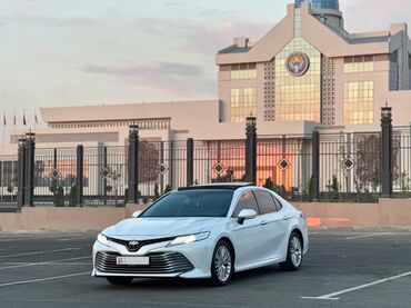 машиналар: Toyota Camry: 2019 г., 2.5 л, Автоматтык, Бензин, Седан