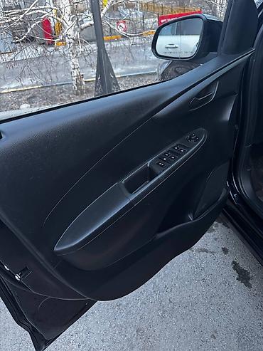 Chevrolet: Chevrolet Spark: 2019 г., 1 л, Вариатор, Бензин, Хэтчбэк — 9