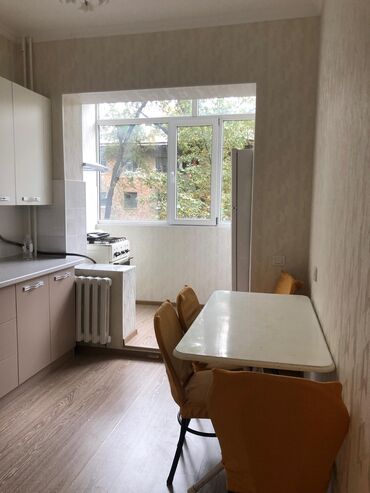 Продажа квартир: 3 комнаты, 70 м², 105 серия, 6 этаж, Евроремонт