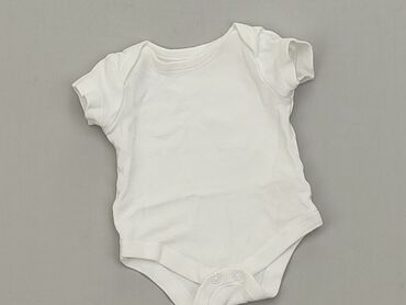 białe body niemowlęce: Body, Tu, Wcześniak, 
stan - Dobry
