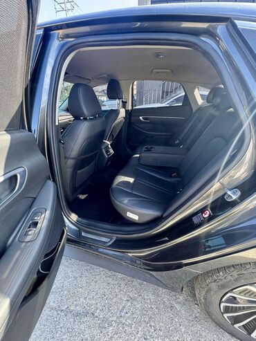 Hyundai: Hyundai Sonata: 2019 г., 2 л, Автомат, Гибрид, Седан — 16