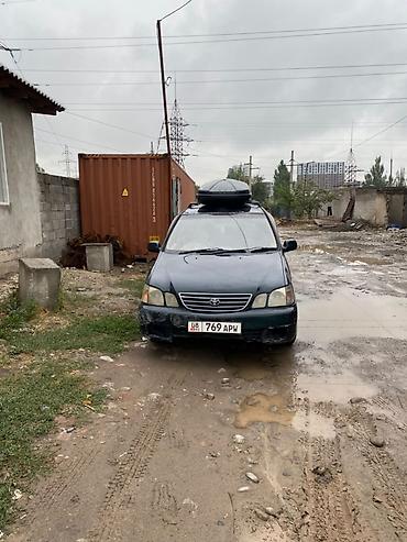 Toyota Gaia: 1998 г., 2 л, Автомат, Бензин, Универсал