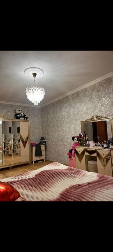 Qonaq otağı dəstləri: Xırdalanda köhnə bazarın yanında KUPÇALI 4 otaqlı 4 sotlu 146kv həyət — 4