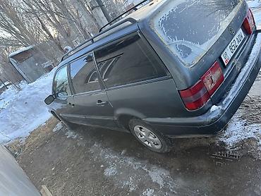 Volkswagen: Volkswagen Passat Variant: 1994 г., 1.8 л, Механика, Бензин, Универсал — 4