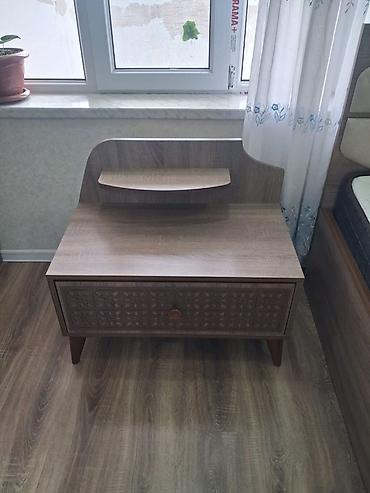 mdf stol: Yataq otağı üçün mebel dəsti az istifadə edilmiş . Matras ayrı — 4