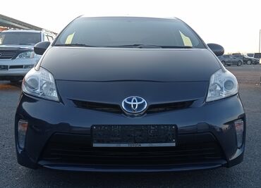 Toyota: Toyota Prius: 2013 г., 1.8 л, Вариатор, Гибрид, Хэтчбэк