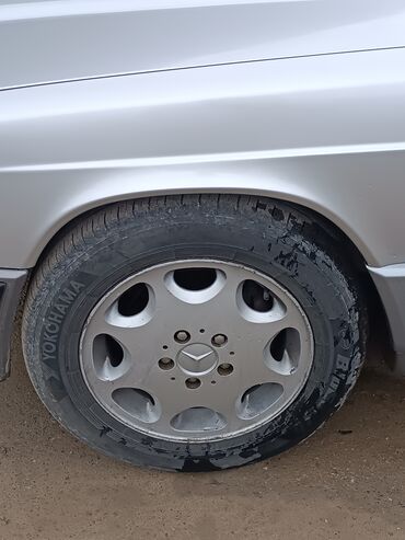 диски литые опель виваро: Дөңгөлөктөр монтажда R 15, 1 даана, Жеңил унаалар, Куйма, тешиктери - 5
