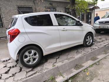 какая машина подойдет для яндекс такси бишкек: Chevrolet Spark: 2018 г., 0.1 л, Вариатор, Бензин, Хэтчбэк