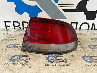 e6 3: Фонарь задн. прав. Mazda 626 GE 7 Контрактный из Германии, в отличном — 2