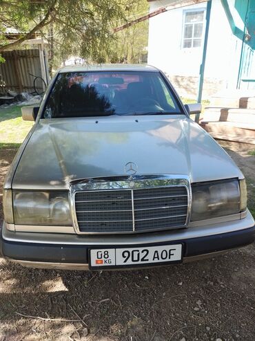 боковой тырмоо: Продается Mercedes-Benz в кузове W124. Автомобиль в хорошем состоянии