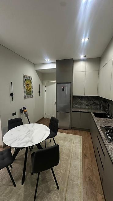 Продажа квартир: 3 комнаты, 105 м², Элитка — 14