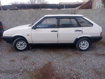 аварийная авто продажа: ВАЗ (ЛАДА) 2109: 1990 г., 1.5 л, Механика, Бензин, Хэтчбэк