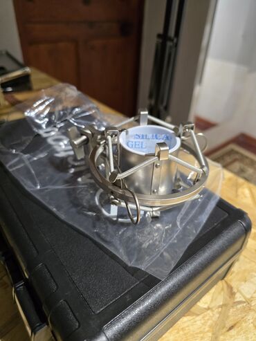 Студийные микрофоны: Даяр Студия звукозапись сатылат достор.Тез арада .Профессионалдуу at lalafo.kg — 8 Студийные микрофоны: Даяр Студия звукозапись сатылат достор.Тез арада .Профессионалдуу — 8