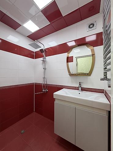 təcili ev satılır: 3 otaqlı, Yeni tikili, 84 kv. m — 6