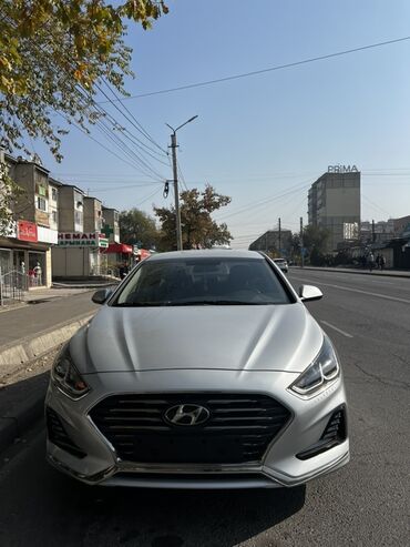 меняю на авто повыше: Hyundai Sonata: 2018 г., 2 л, Автомат, Газ, Седан