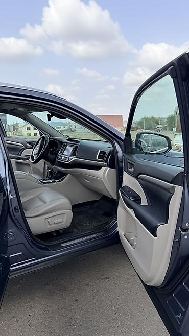 Toyota: Toyota Highlander: 2017 г., 3.5 л, Автомат, Кроссовер — 2