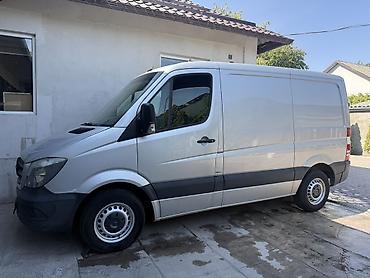 ручной клад: Mercedes-Benz Sprinter (кузов фургон, короткая/средняя база). Дизель — 2