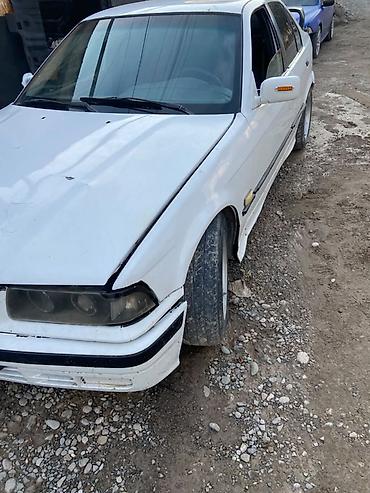 bmw рул: BMW 3 series: 1992 г., 1.6 л, Кол менен иштөөчү, Бензин, Седан — 5
