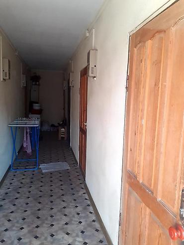 суточная однокомнатная квартира: 1 комната, 12 м², 1 этаж, Косметический ремонт — 6