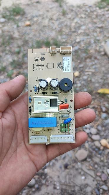 Ремонт холодильников, морозильников: Доброго времени суток!! Я сертифицированный масте!!р по ремонту — 11