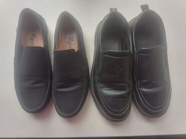 продаю женские туфли: Туфли размер 33-34 в хорошем состоянии, по 500 сом