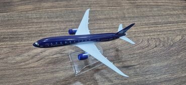 Əntiq əşyalar: Azərbaycan Hava Yolları (AZAL) donanmasındakı Boeing 787 Dreamliner