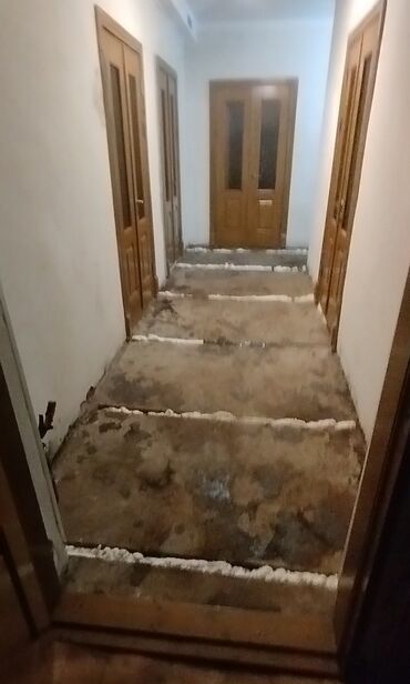 такта жыгач: Укладка деревянных полов. Установка широких деревянных плинтусов под