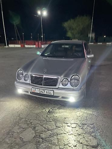 радиатор сешка: Mercedes-Benz E-Class: 1995 г., Седан — 4
