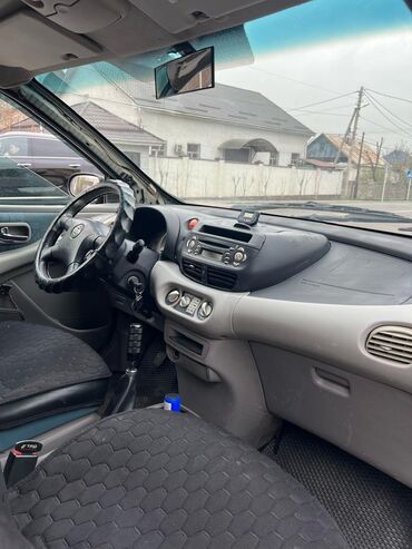 5d полики бишкек: Nissan Almera Tino: 2002 г., 1.8 л, Механика, Бензин